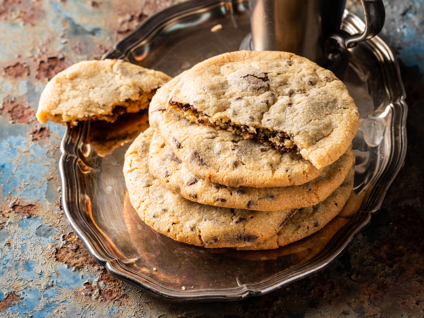 MOON RACCOON CHOCOLATE CHIP COOKIES