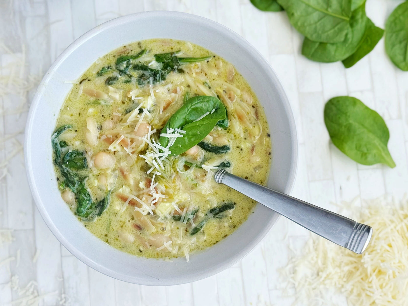 NEW! ONE-POT PESTO & LEMON ORZO SOUP
