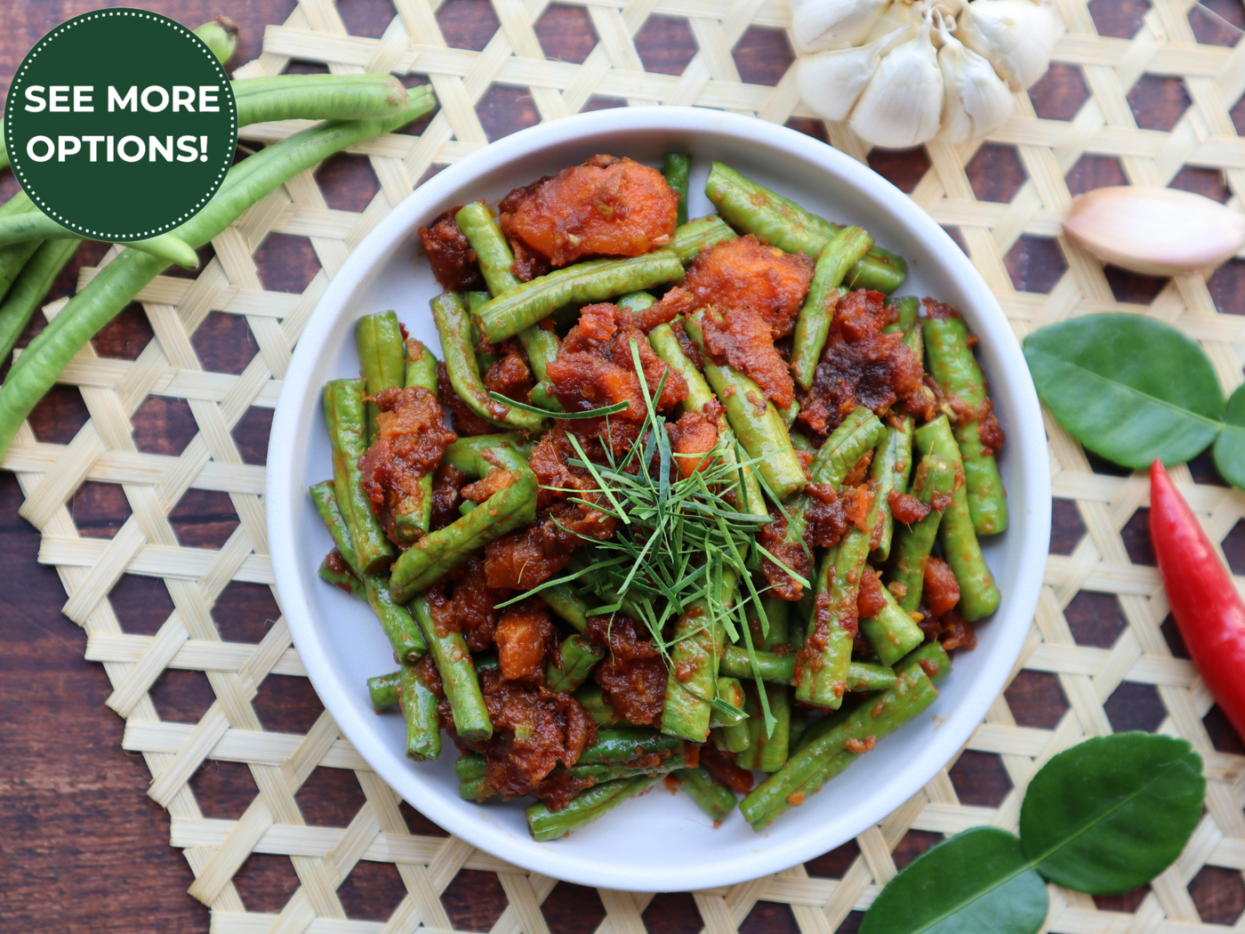 PAD PRIK KING (THAI DRY RED CURRY WITH BEEF & GREEN BEANS)