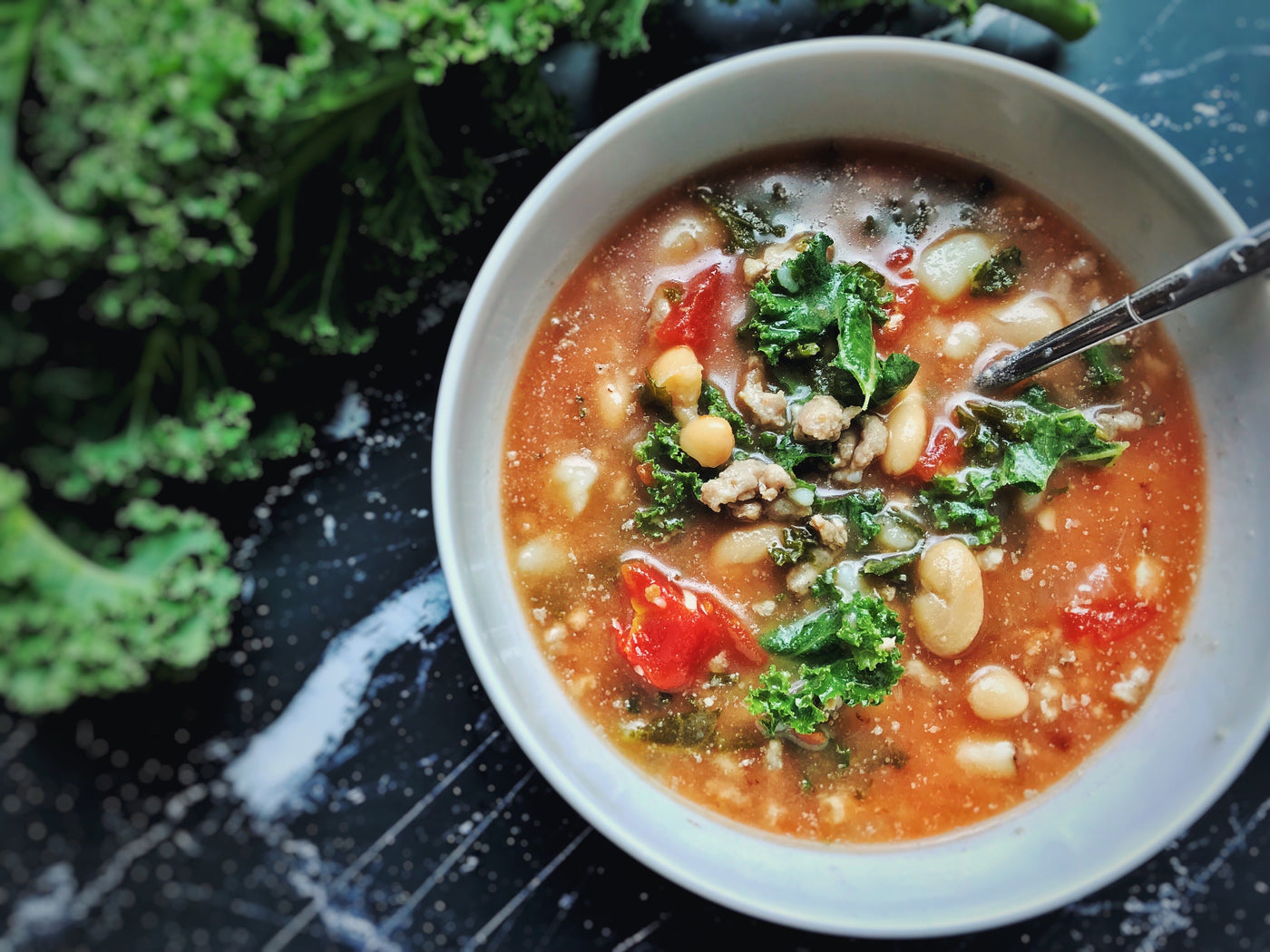 TUSCAN WHITE BEAN & KALE SOUP WITH CHICKEN SAUSAGE