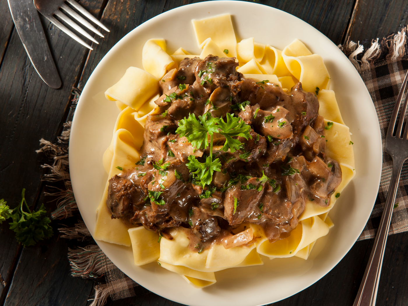 BEEF STROGANOFF WITH BUTTERED NOODLES