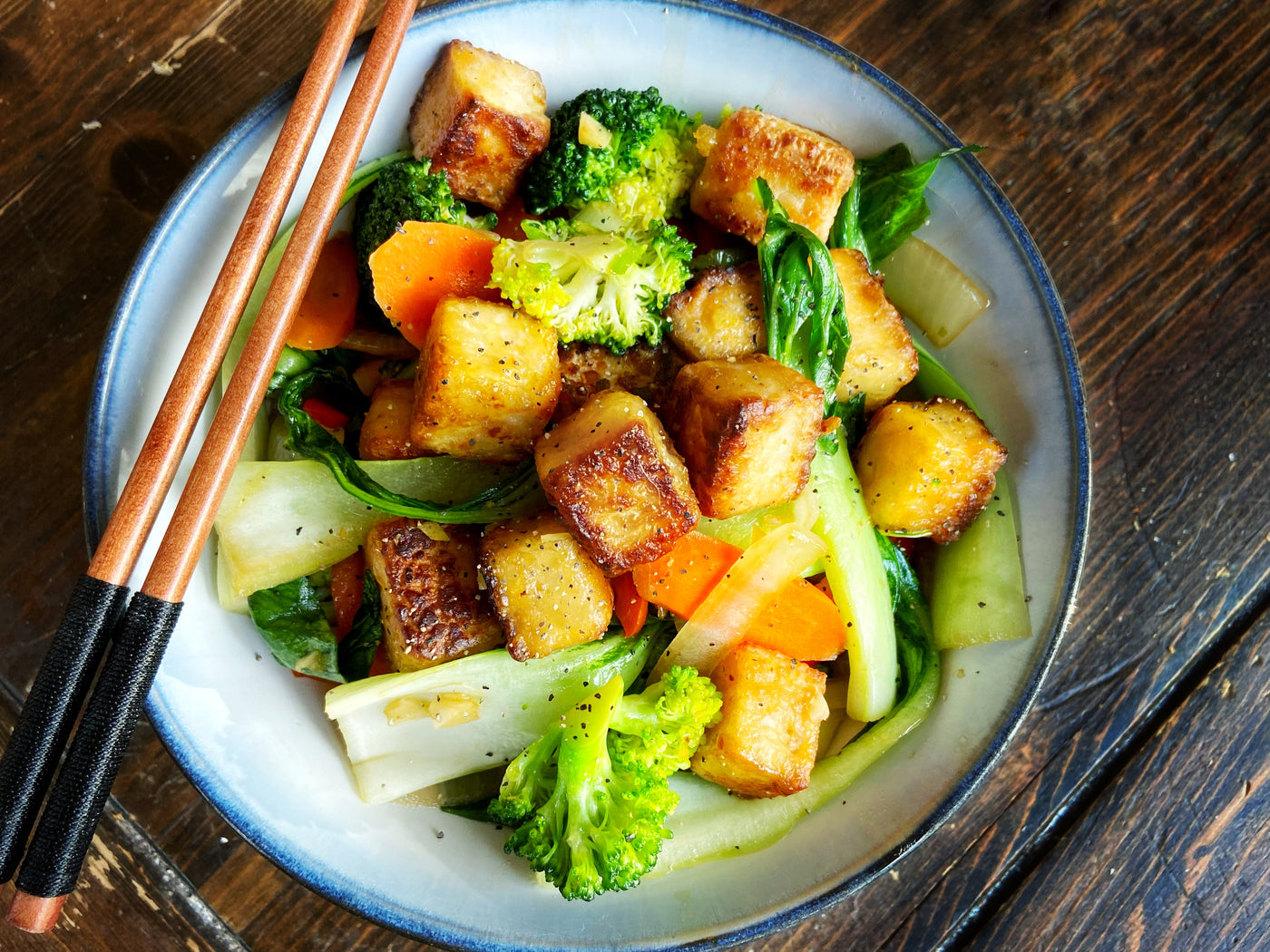 BLACK PEPPER TOFU WITH VEGETABLE STIR FRY