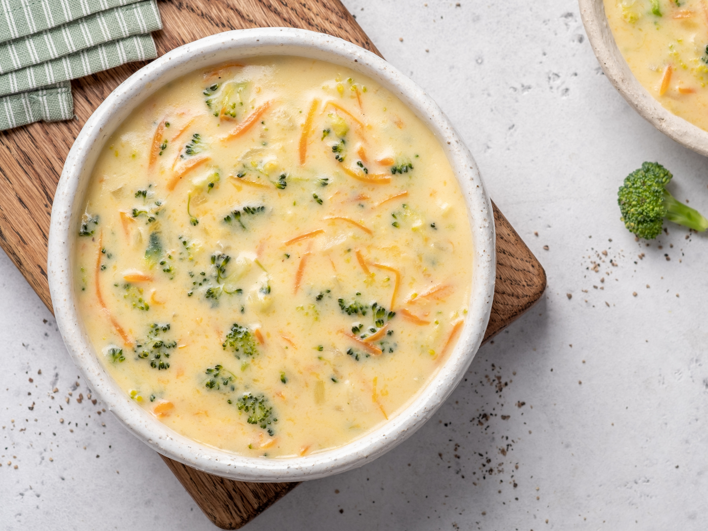 BROCCOLI CHEDDAR SOUP