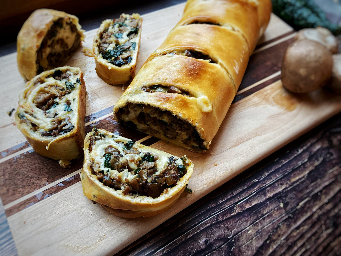 ITALIAN SAUSAGE & MUSHROOM STROMBOLI