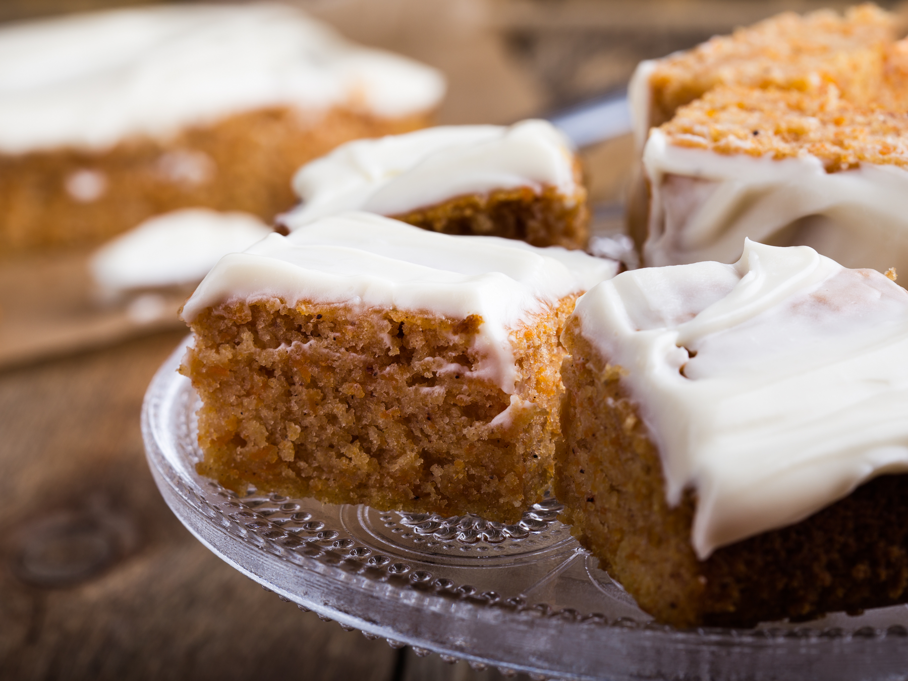 PUMPKIN BARS WITH CREAM CHEESE FROSTING Spade & Spoon
